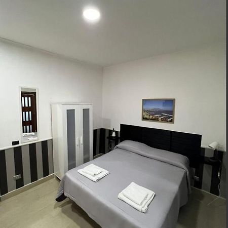 Casa Vacanza Da Totore Napels Buitenkant foto